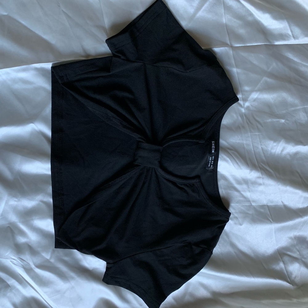 Black Bow Cropped Top